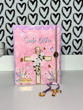 Load image into Gallery viewer, Taller presencial &quot;Revestimiento de Biblia Nueva&quot;
